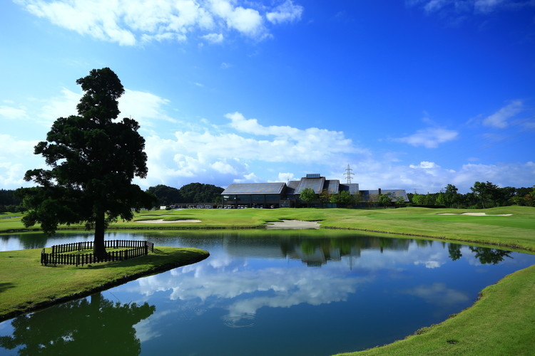 【小杉カントリークラブ 】ペア平日セルフプレー券