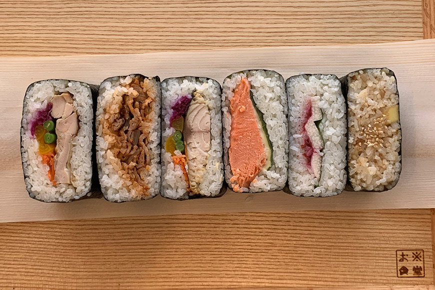 おにぎり型 大きい むすびます 1個 おにぎりメーカー [お米食堂 富山県 舟橋村 57050174] 木製 木 型 抜き おにぎらず おにぎり 押し寿司 お弁当グッズ 調理器具