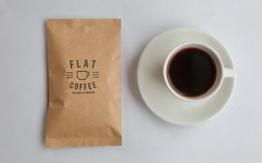 【定期便】自家焙煎コーヒー豆 メガネブレンド 中深煎り 100g ＜全12回＞ 定期便 自家焙煎 コーヒー豆 珈琲豆 豆のまま コーヒー 珈琲 FLAT COFFEE 定期配送 12回 12ヶ月連続  F6T-951