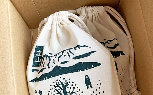 立山うどん 半生麺 120g×2袋 4人前《巾着袋入り》 食の木 麺 うどん 米粉 細麺 無添加 富山県 立山町 F6T-109