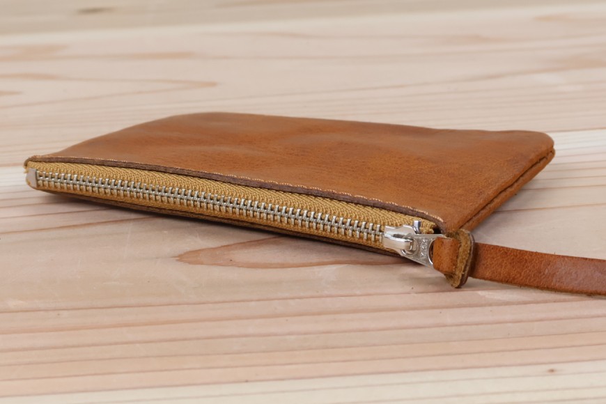 ポーチ ヌメベージュ [アトリエSASSA 富山県 朝日町 34310044]