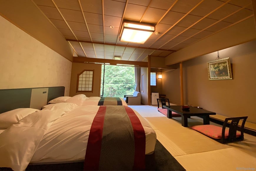 【新館「湯乃庄」確約】季節替わりのおがわ特選料理プラン 平日限定ペア宿泊券 / 小川温泉元湯 ホテルおがわ / 富山県 朝日町 [34310209]