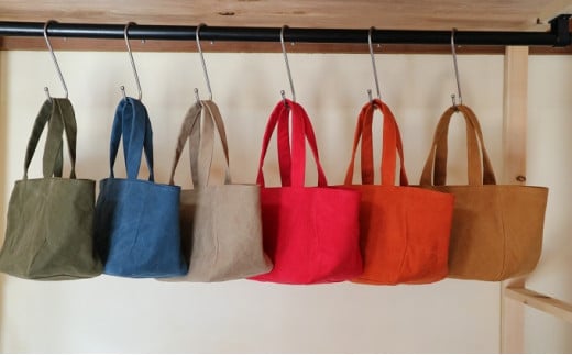 職人手作り直送！トートバッグ　S　ライトカーキ [アトリエSASSA 富山県 朝日町 34310270] キャンバス 帆布 バッグ 鞄 カバン ビジネス カジュアル お稽古バッグ