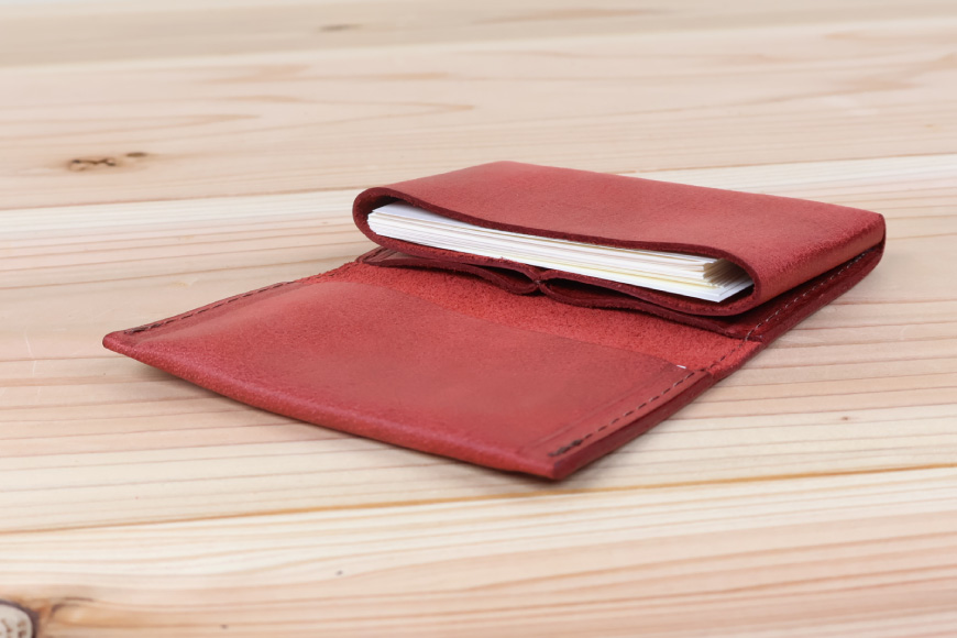 名刺入れ [アトリエSASSA 富山県 朝日町 34310573-sm] 名刺 めいし 名刺入 カードケース 革 牛革 国産 レザー手作り カードホルダー シンプル