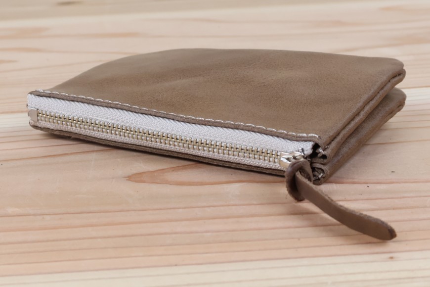 おさいふポーチ グレー [アトリエSASSA 富山県 朝日町 34310064]