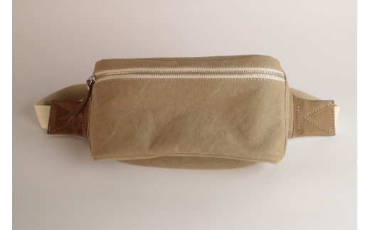 ボディバッグ グレーベージュ [アトリエSASSA 富山県 朝日町 34310131]