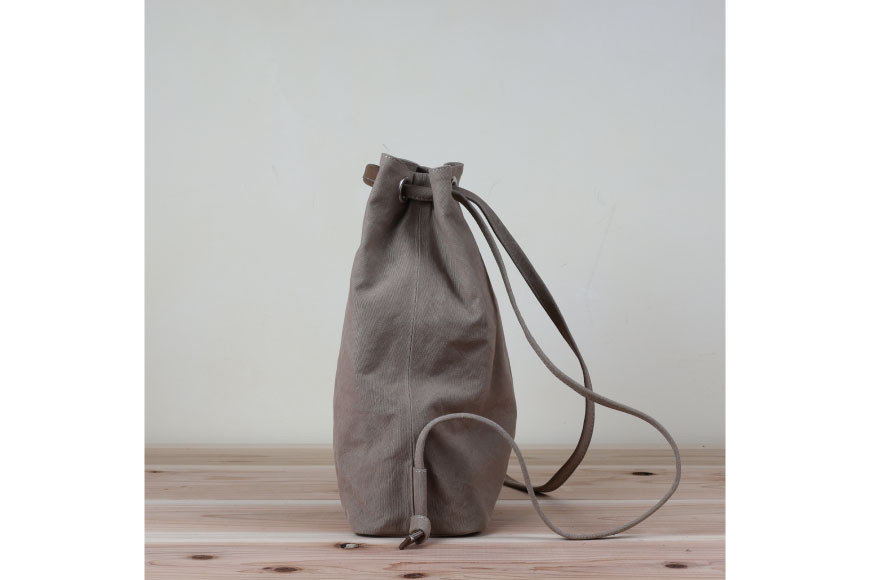 リュック グレーベージュ [アトリエSASSA 富山県 朝日町 34310398-gb] リュックサック 大容量 帆布 革 おしゃれ 手作り シンプル レザー