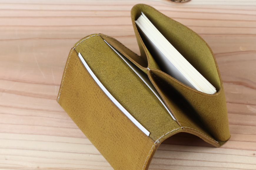 名刺入れ [アトリエSASSA 富山県 朝日町 34310573-ir] 名刺 めいし 名刺入 カードケース 革 牛革 国産 レザー手作り カードホルダー シンプル