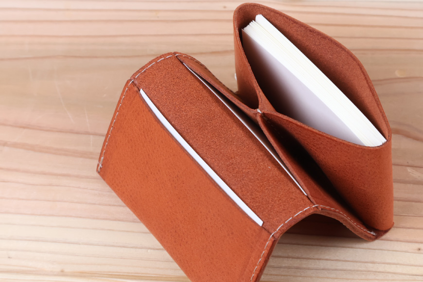 名刺入れ [アトリエSASSA 富山県 朝日町 34310573-or] 名刺 めいし 名刺入 カードケース 革 牛革 国産 レザー手作り カードホルダー シンプル