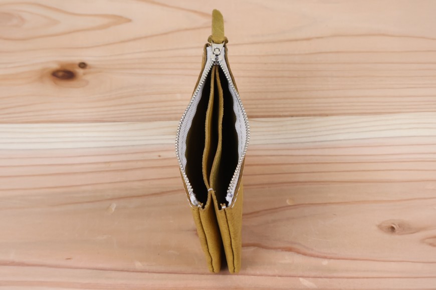 おさいふポーチ イエロー [アトリエSASSA 富山県 朝日町 34310061]