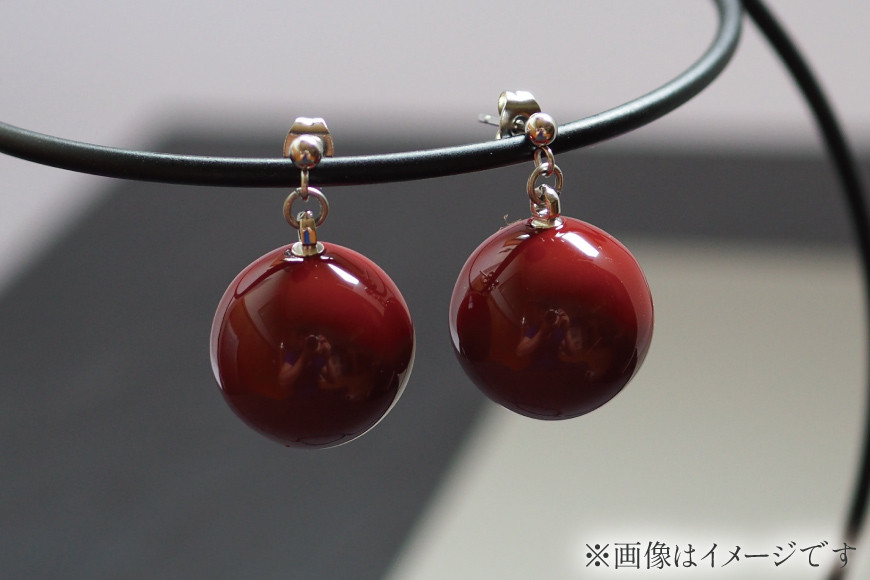 漆玉赤 ピアス 1対 箱 ラッピング 付 [越久米作 富山県 朝日町 34310303] アクセサリー コシノクメサク 漆 ピアス アクセ おしゃれ メール便