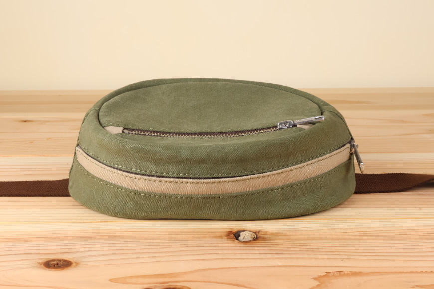 ボディバッグ エッグ [アトリエSASSA 富山県 朝日町 34310572-ag×gb] ボディバッグ 鞄 かばん カバン 帆布 革 おしゃれ 手作り シンプル レザー