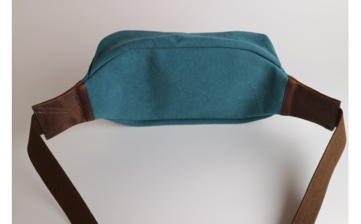ボディバッグ ブルー [アトリエSASSA 富山県 朝日町 34310130]