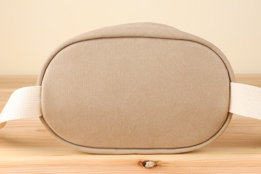 ボディバッグ エッグ [アトリエSASSA 富山県 朝日町 34310572-gb] ボディバッグ 鞄 かばん カバン 帆布 革 おしゃれ 手作り シンプル レザー