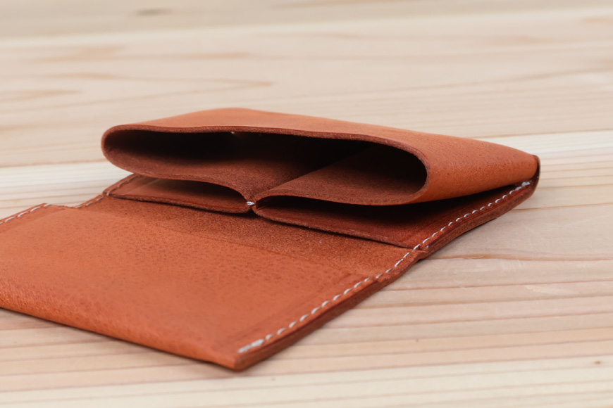 名刺入れ [アトリエSASSA 富山県 朝日町 34310573-or] 名刺 めいし 名刺入 カードケース 革 牛革 国産 レザー手作り カードホルダー シンプル