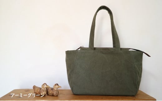 トートバッグ　M アーミーグリーン  [アトリエSASSA 富山県 朝日町 34310400] キャンバス 帆布 バッグ 鞄 カバン ビジネス カジュアル お稽古バッグ
