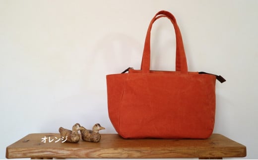 トートバッグ　M オレンジ [アトリエSASSA 富山県 朝日町 34310404] キャンバス 帆布 バッグ 鞄 カバン ビジネス カジュアル お稽古バッグ
