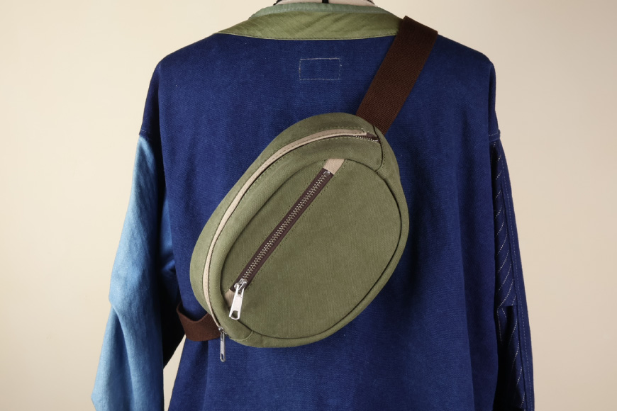 ボディバッグ エッグ [アトリエSASSA 富山県 朝日町 34310572-ag×gb] ボディバッグ 鞄 かばん カバン 帆布 革 おしゃれ 手作り シンプル レザー