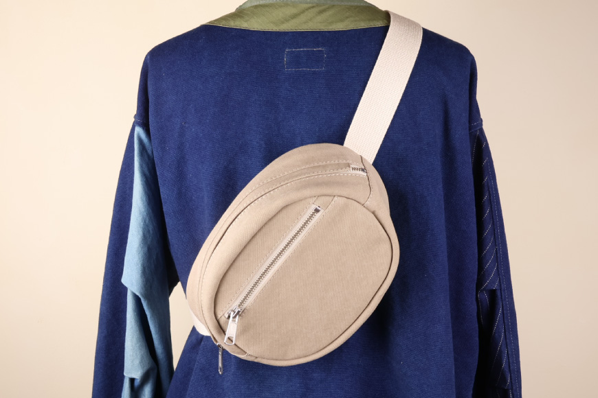 ボディバッグ エッグ [アトリエSASSA 富山県 朝日町 34310572-gb] ボディバッグ 鞄 かばん カバン 帆布 革 おしゃれ 手作り シンプル レザー