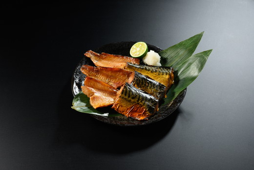 こづつみ焼き 焼魚詰合せ 2種12袋（セIKB）｜魚 魚介類 鯖 さば サバ 冷凍 レンジ 電子レンジ 簡単 惣菜