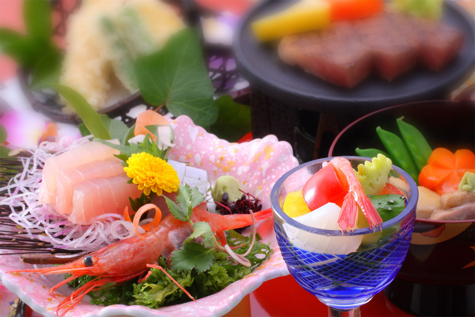 和倉温泉ゆけむりの宿「美湾荘」1泊2食付きペア宿泊券 ｜ 宿泊券 トラベル 旅行 観光 能登 和倉温泉 温泉宿 ギフト 記念旅行 癒し 石川県 七尾市 復興 復興支援