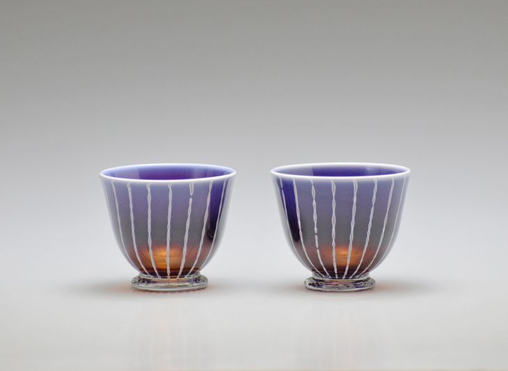 Hotto-G 耐熱燿変ガラス　台付きぐいのみペア（パープル） ※2025年3月上旬頃より順次発送予定