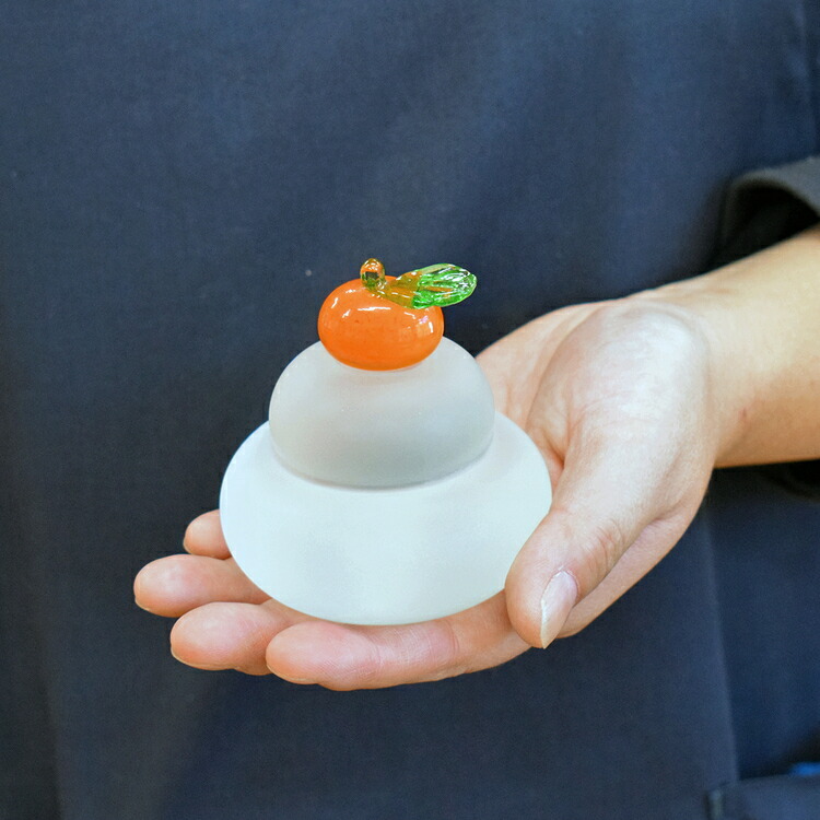 ガラスの鏡餅 ※2025年11月上旬～12月下旬頃に順次発送予定