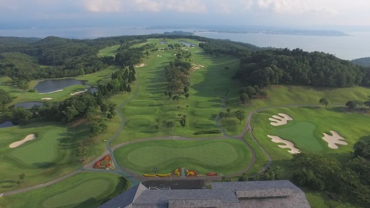 能登島ゴルフ&カントリークラブ　1名様プレー券　昼食付［セルフ］【土日祝限定】※2024年7月以降順次発送予定