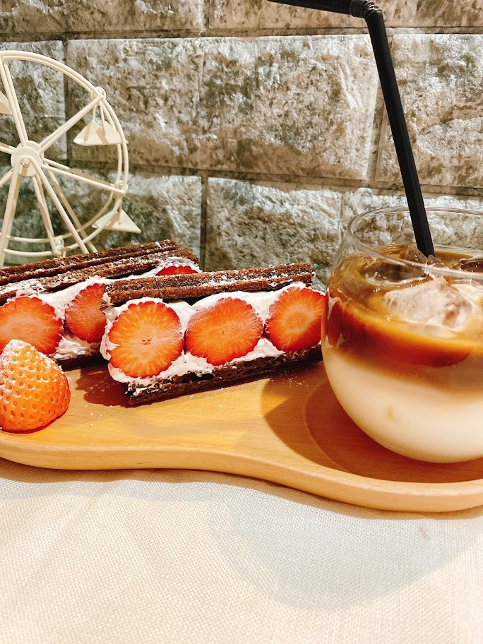 国内製造　星のチュロス　チョコレート　25本入り