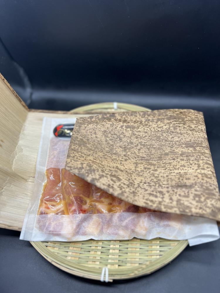 能登産豚肉「能登豚」ロースみそ漬け 5枚セット ｜国産 赤身 豚肉 焼肉 焼き肉 生姜焼き すき焼き しゃぶしゃぶ ステーキ スライス 人気 BBQ キャンプ ギフト冷凍 送料無料  能登産 石川県 七尾市