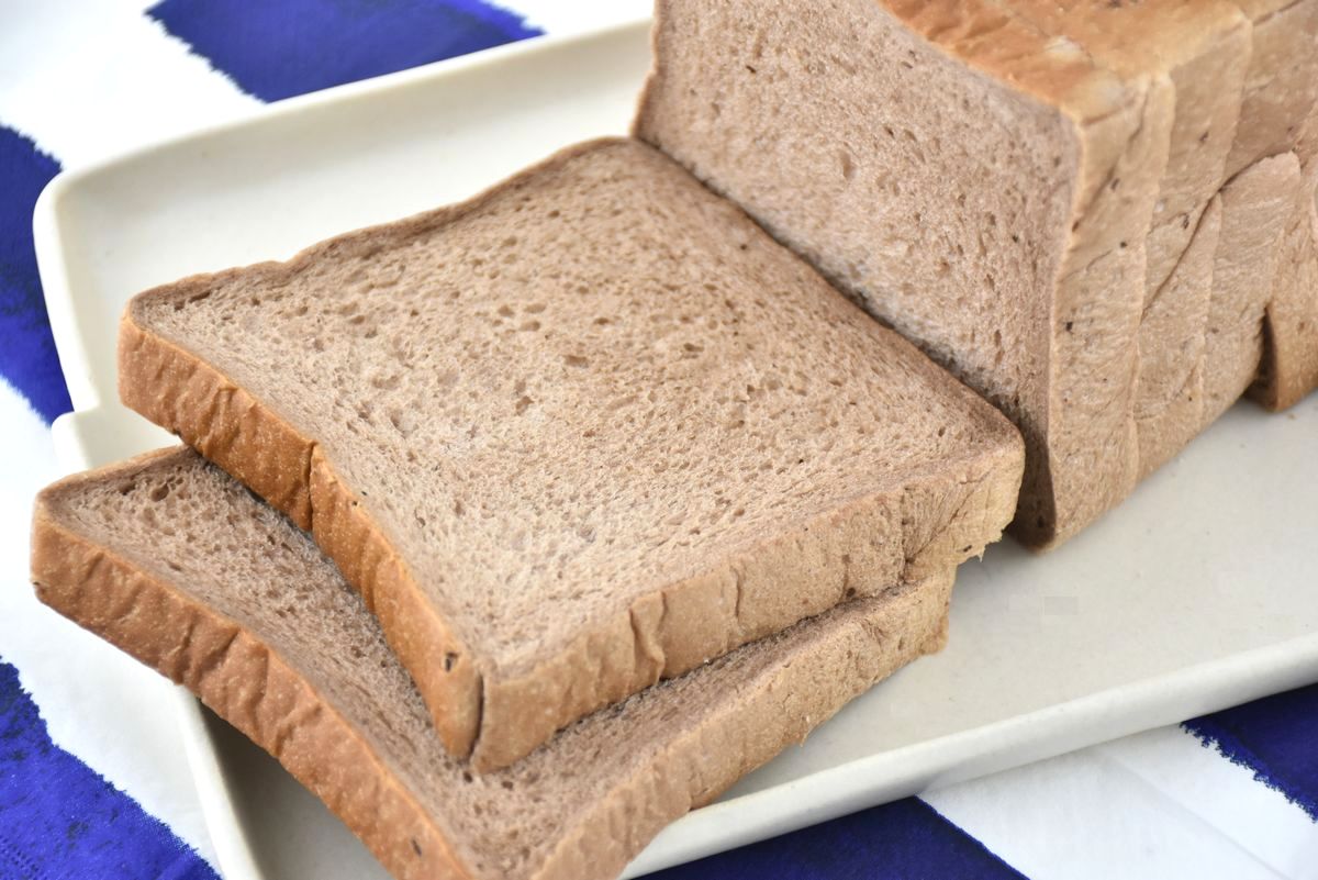 【定期便】中田パン 能登ミルクパン セット×全3回（食パン・チョコ食パン・デニッシュトースト・白パン）｜洋菓子 贈答 ギフト クリーム パン　※北海道・青森・九州（福岡県を除く）・沖縄・離島への配送不可　※2024年5月上旬頃より順次発送予定