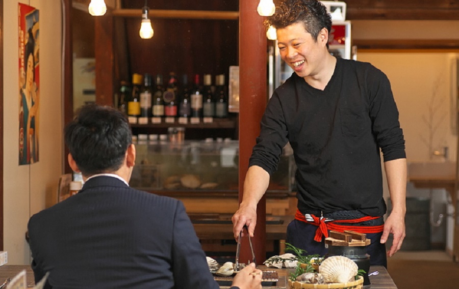 【発送時期が選べる】魚介類 牡蠣 / 能登風土 七尾産「能登かき」殻付き（発泡スチロール梱包(小)）◇  ｜ カキ かき オイスター 国産 BBQ バーベキュー キャンプ カキフライ 牡蠣鍋 海鮮 石川県 七尾市 能登 復興 復興支援 ※必ずよく加熱してお召し上がりください ※離島への配送不可 ※2025年11月下旬～2026年5月上旬頃に順次発送予定