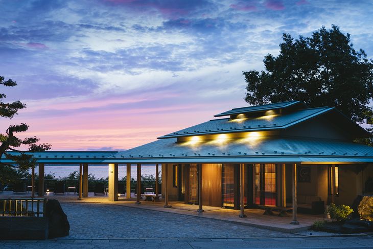 和倉温泉多田屋ペア宿泊券（抱月客室 1泊2食付き）