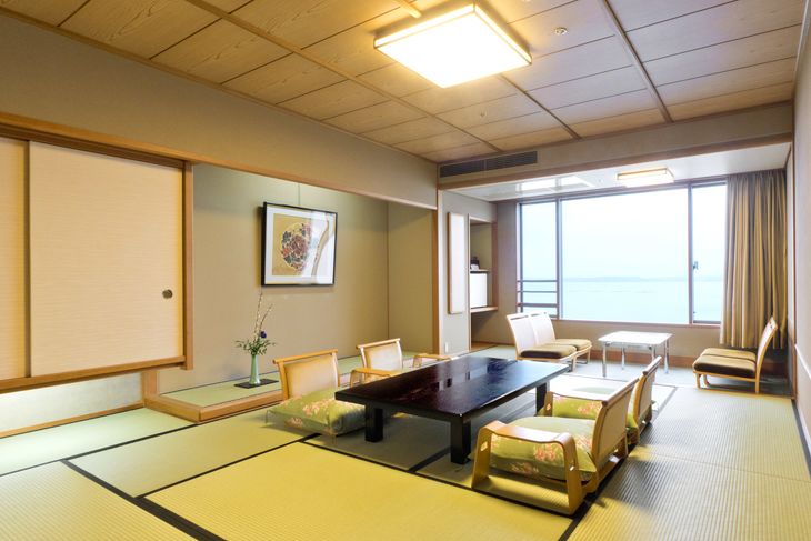 加賀屋姉妹館　あえの風ペア宿泊券(1泊2食付き　10畳1間)  旅館 旅行