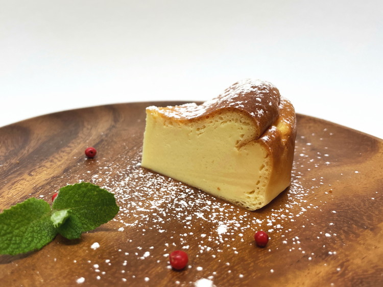 こだわりの手作り「手焼きベイクドチーズケーキ」4号