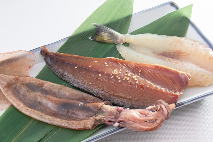 魚介類/干物セット/能登 里海 里干しの詰め合せ（かます・カレイ・ふぐ・あじ・さば・いか・いわし）干物セット ※2024年1月下旬頃より順次発送予定