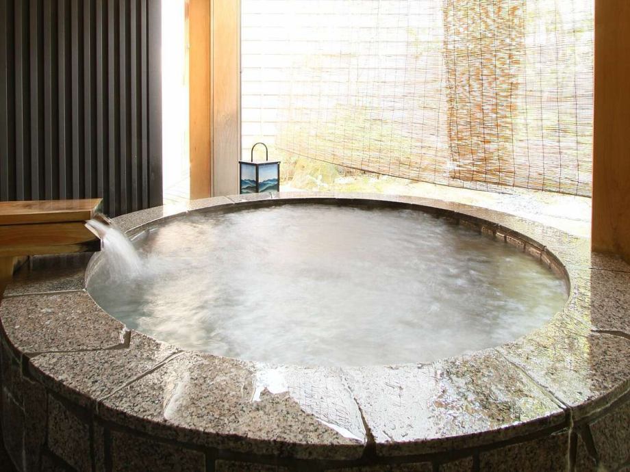 和倉温泉 大正ロマンの宿 渡月庵(一泊二食)2名様ご宿泊券/グルメＳＰ！『遥（はるか）』コース◇