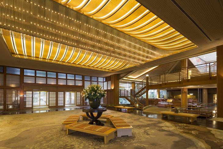 和倉温泉　日本の宿のと楽ペア宿泊券（能登島テラスクラブ温泉付客室一泊二食付き）