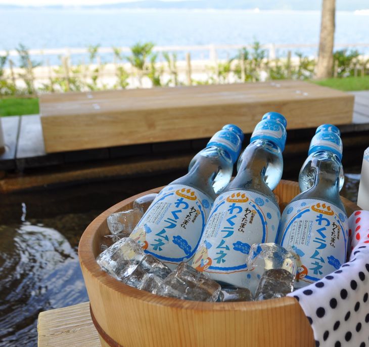 能登海洋深層水配合　和倉温泉わくたまくん「わくラムネ」 200ml×30本◆｜海洋深層水 炭酸飲料 ラムネ ガラス瓶 ビー玉 子供会 縁日 お祭り ※着日指定不可