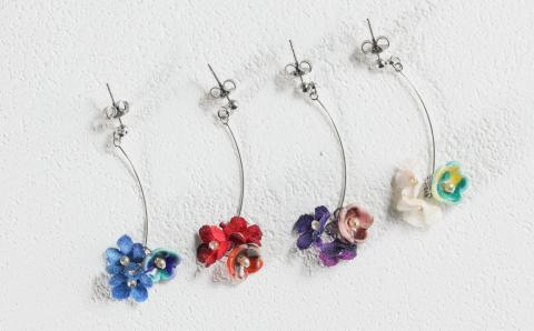 九谷焼×布花アクセサリー九谷花（KUTANIKA）雫（小花　ピアス/イヤリング）