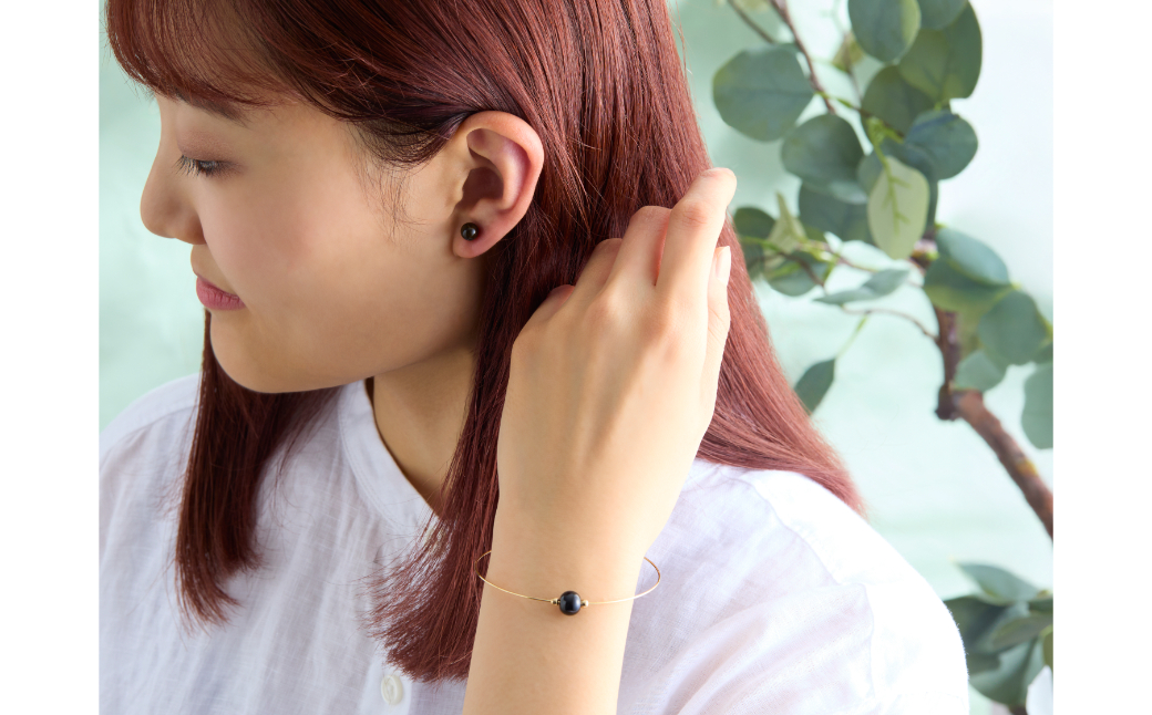 輪島でうまれた うるしのアクセサリーセット【ピアス&ブレスレット】しっこく（黒） wa110-029 【ピアス&ブレスレット】しっこく（黒）