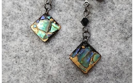 金と貝の蒔絵 四角 ピアス wa047-037
