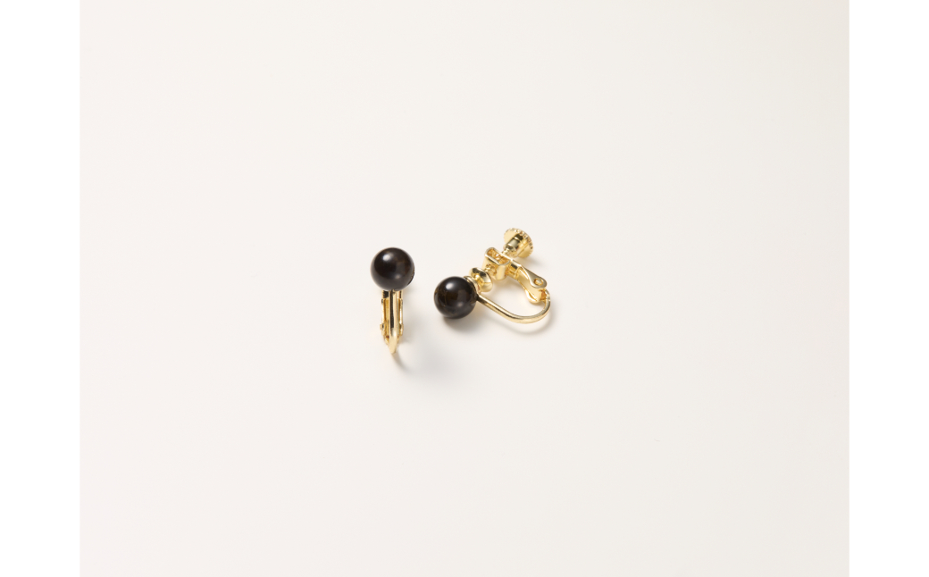 輪島でうまれた うるしのアクセサリーセット【イヤリング&ブレスレット】しっこく（黒） wa110-032 【イヤリング&ブレスレット】しっこく（黒）