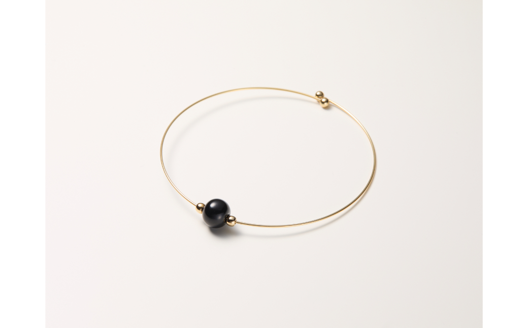 輪島でうまれた うるしのアクセサリーセット【ピアス&ブレスレット】しっこく（黒） wa110-029 【ピアス&ブレスレット】しっこく（黒）