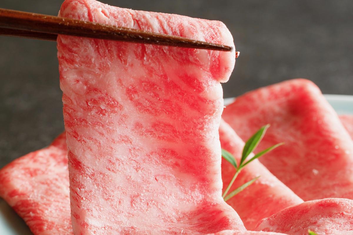 【A5能登牛プレミアム】特上ロース すき焼き しゃぶしゃぶ 500g 化粧箱入り 牛肉 牛 お肉 肉