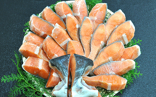 【1月発送】 【訳あり】 減塩銀鮭 2kg 鮭 さけ サケ しゃけ シャケ 減塩 銀鮭 塩鮭 切り身 冷凍 魚 海鮮 魚介 魚貝 海産物 海の幸 おかず おつまみ 肴 国産 食品 復興 震災 コロナ 能登半島地震復興支援 北陸新幹線 F6P-3169