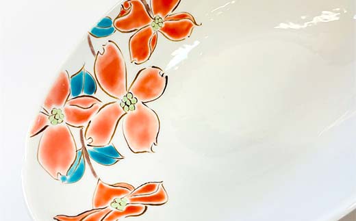 九谷焼 楕円ペア鉢 ハナミズキ 2個セット 伝統 工芸品 装飾品 盛り鉢 テーブルウェア 食器 プレゼント ギフト 贈り物 石川県 加賀市 F6P-2862