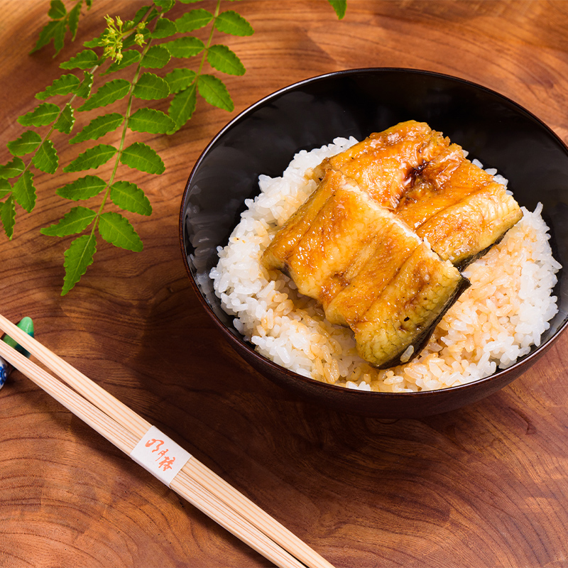 国産うなぎの蒲焼2尾 約200g×2 料亭 明月楼 乾燥青山椒付き 贈り物 土用の丑の日 うなぎの蒲焼き うなぎ ウナギ 鰻 蒲焼き うな丼 うな重 魚  土用の丑の日 日本製 国産 復興 震災 コロナ 能登半島地震復興支援 北陸新幹線 F6P-2039