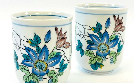 九谷焼 組湯呑 鉄仙 2個1組 湯呑み 食器 ペアカップ 日本製 結婚祝い ギフト プレゼント F6P-2871