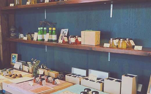 石川県産はちみつ あかしあ160g×桜と藤160g ハチミツ 蜂蜜 加工品 調味料 食品 F6P-2817